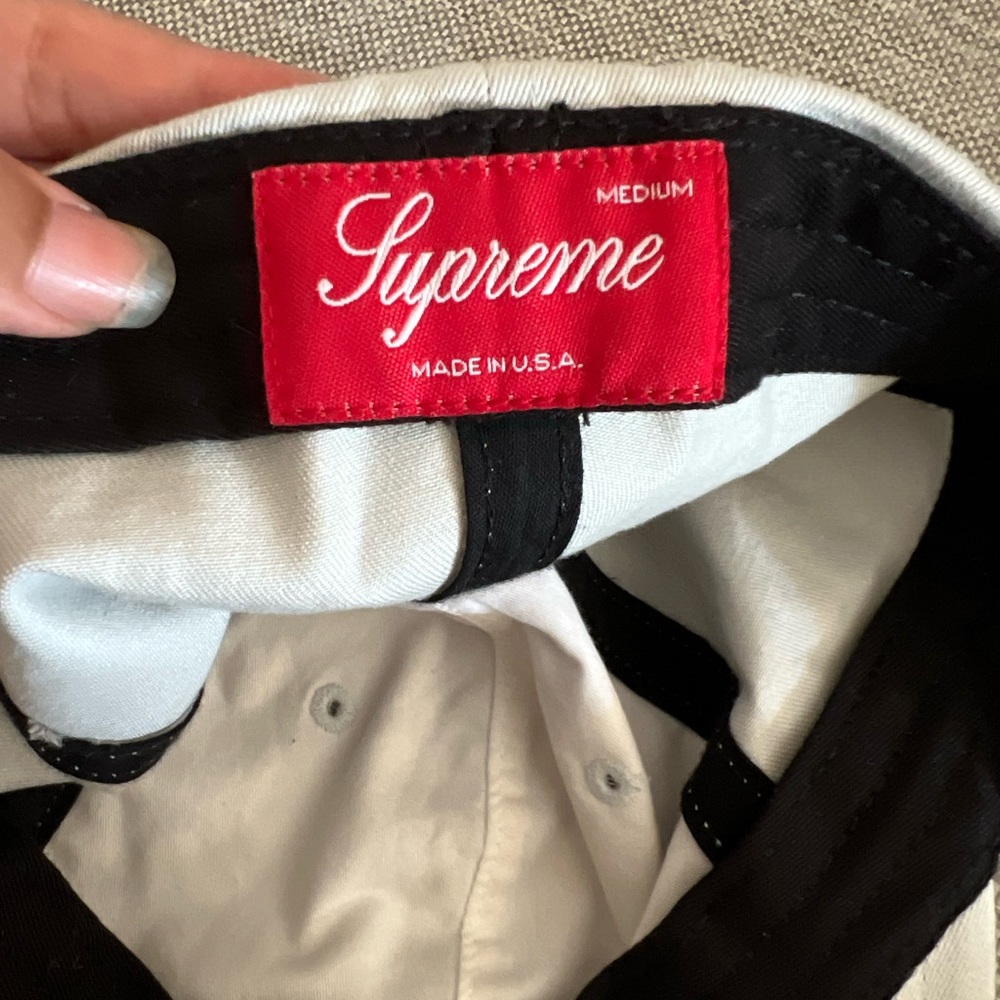 Supreme | Light Gray “Medium” Fitted Cap - Picture 2 of 4